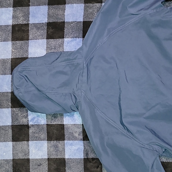 Vintage. Made in USA. Woolrich The Woman. Full-zip w/snap buttons. Medium - Picture 14 of 15